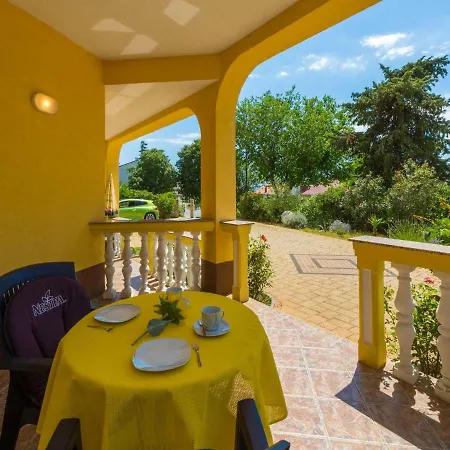 Apartment Artan Crikvenica